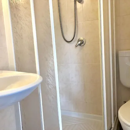 Residenza Ai Ronchi 3 4 7 8 דירה